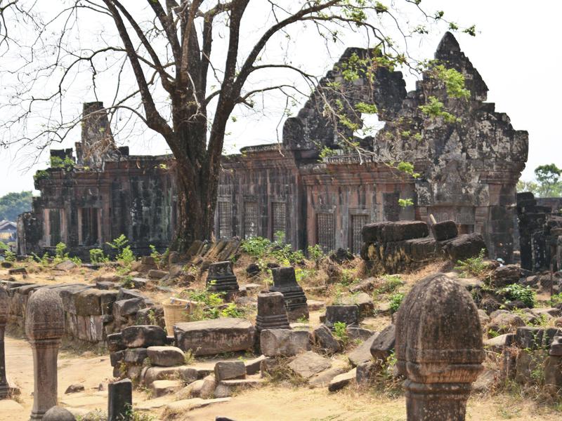 SOUTHERN LAOS & 4000 ISLANDS