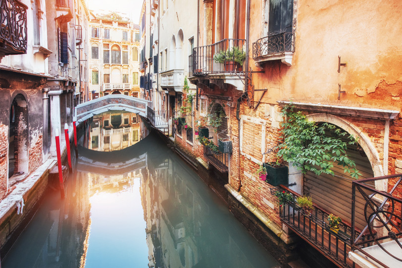 Venice, bản tình ca trên những nhịp cầu