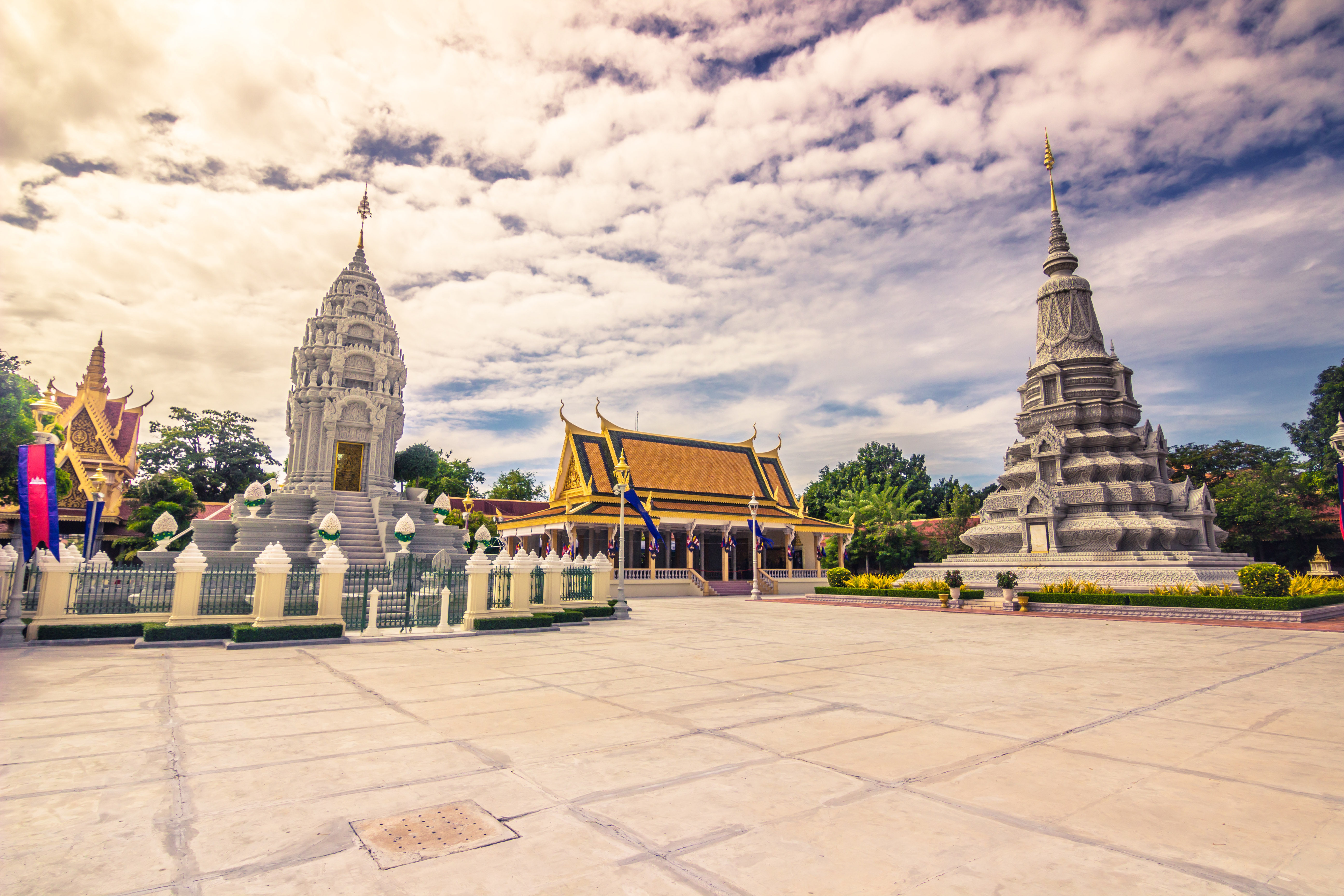 Cambodia Explore & Relax